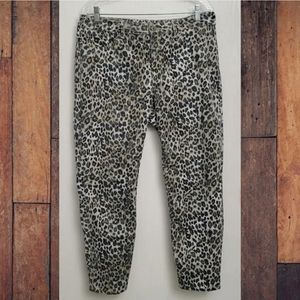 Sound Style Womens Platinum Stretch Cropped Jeans Gray Leopard 5-Pockets 16